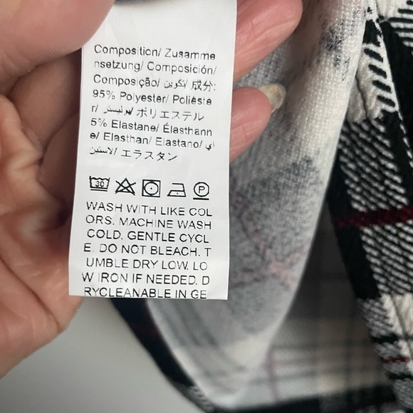 Grey, red and white plaid long sleeve mini dress size medium - Picture 6 of 6